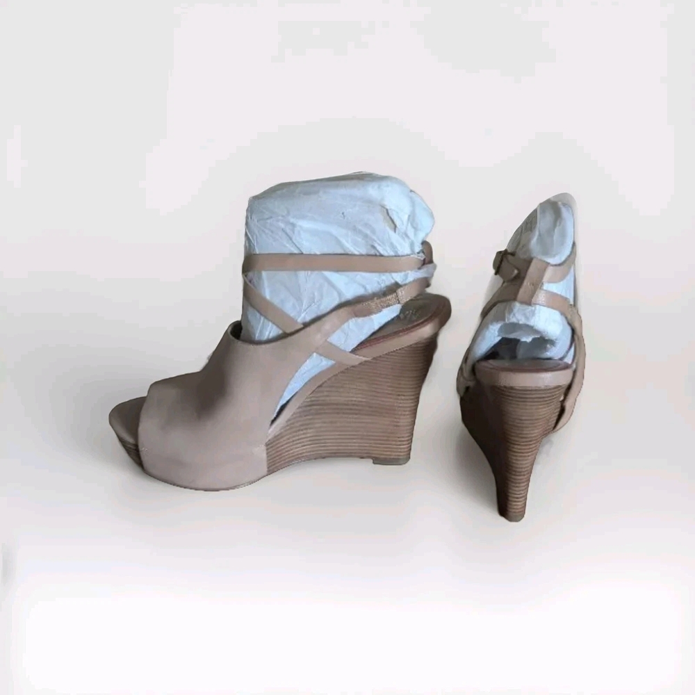 Cole haan 8.5 Maria Sharapova Air Gilda Wedge Sandalwood